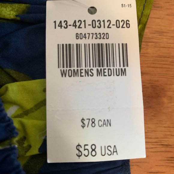 Women's Floral Skirt - Picture 2 of 8